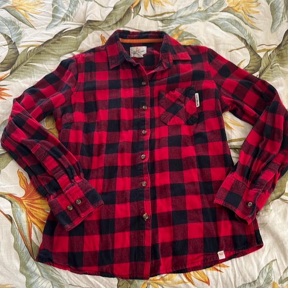 Women’s Field and Stream Classic Red Flannel - Picture 1 of 4